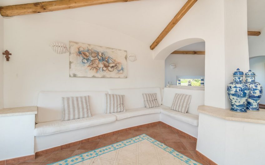 Beautiful Villa in Baja Sardinia – AXB 5V26