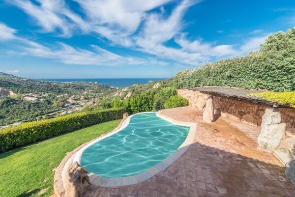 Agenzia della Costa: Home Rentals In Sardinia