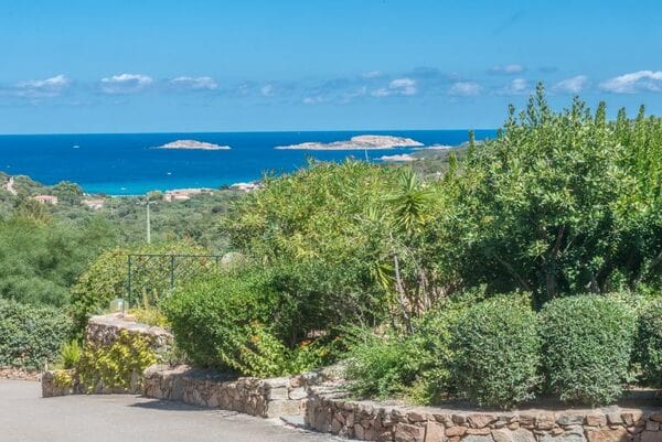 Agenzia della Costa: properties For Sale Or Rent Costa Smeralda